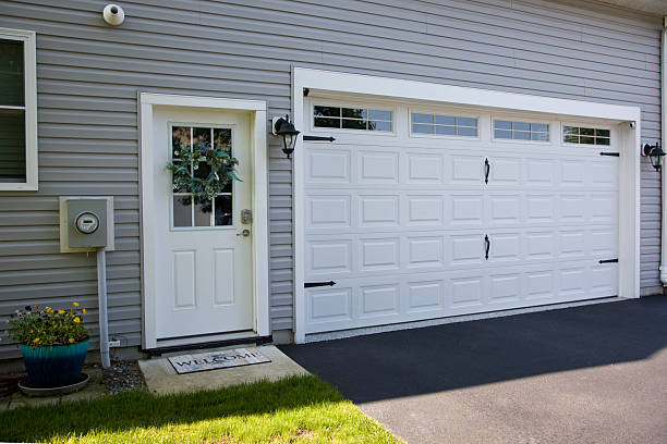 24/7 Emergency Garage Door Panel Replacement experts in Westminster, TX